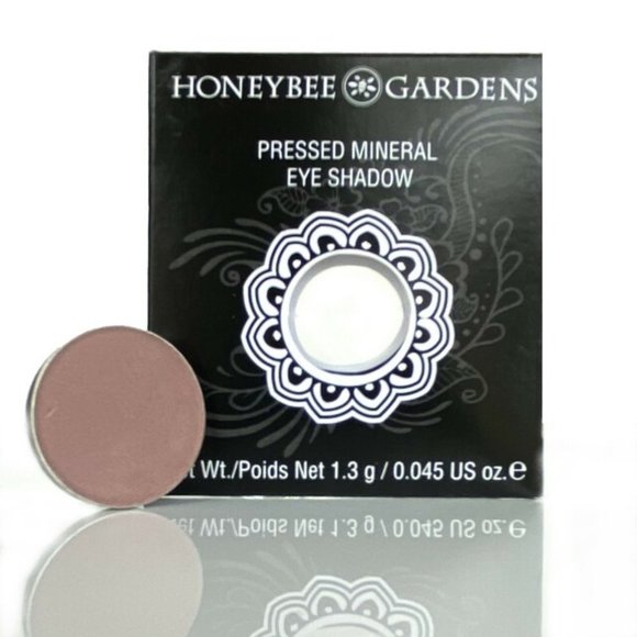 Lovely Peachy Pressed Eye Shadow Singles in Venus - shimmery rusted copper - Picture 5 of 11